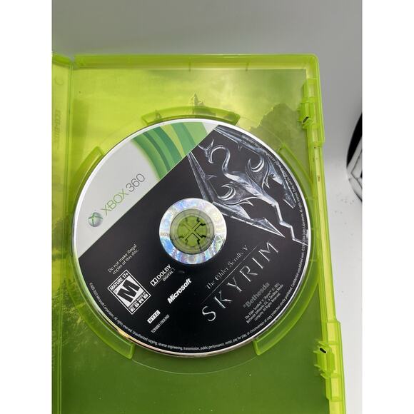 The Elder Scrolls V 5 Skyrim (Xbox 360 2011) Complete Tested Working - Free Ship - Picture 4 of 6